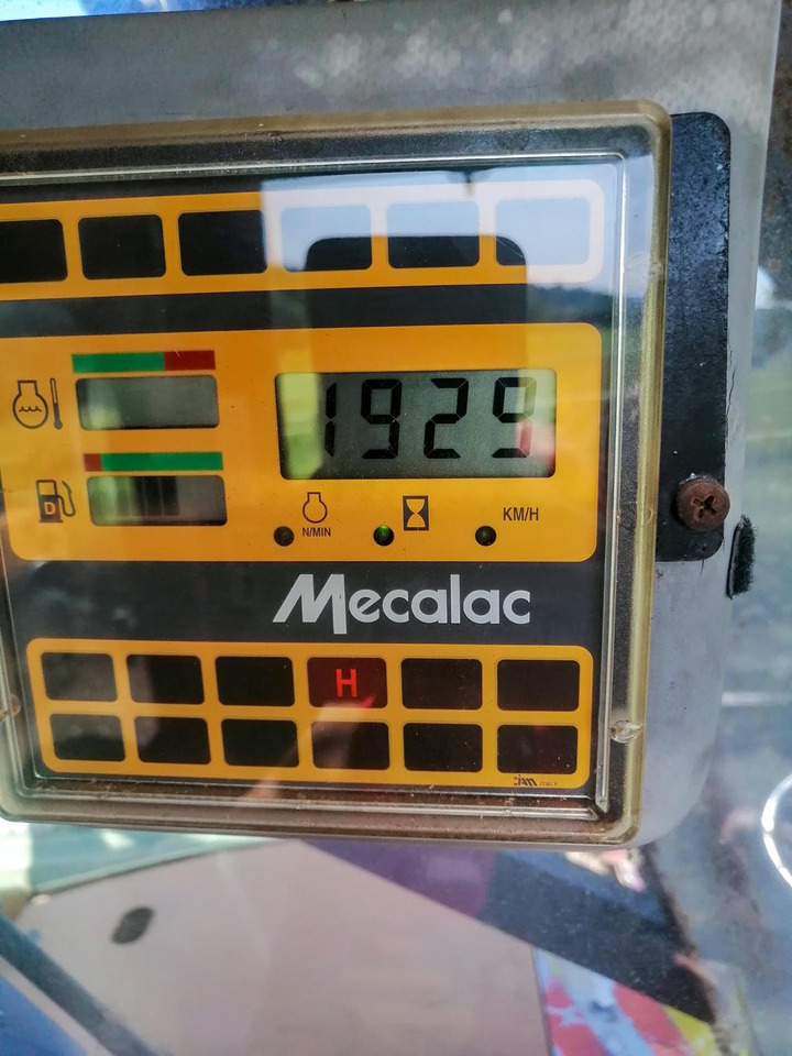 MECALAC 14 MXT - Bager na kotačima: slika MECALAC 14 MXT - Bager na kotačima MECALAC 14 MXT - Bager na kotačima: slika MECALAC 14 MXT - Bager na kotačima