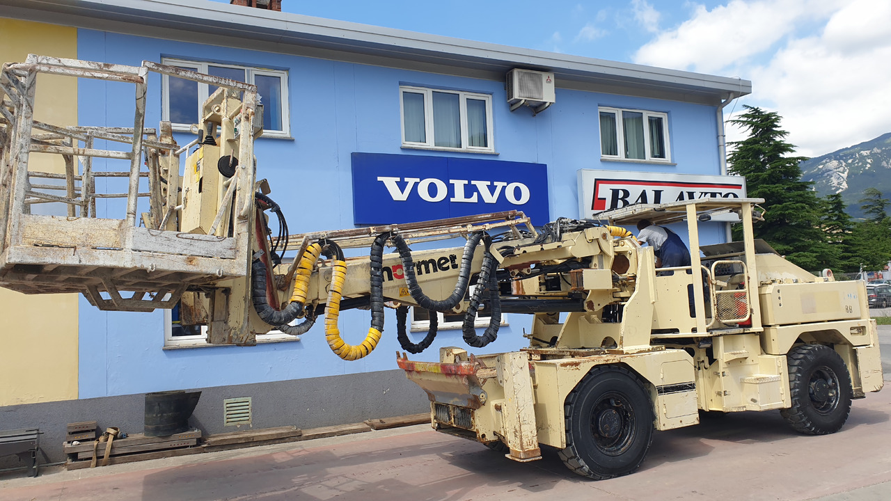 Normet Himec 9905 BT - Rudarski strojevi: slika Normet Himec 9905 BT - Rudarski strojevi Normet Himec 9905 BT - Rudarski strojevi: slika Normet Himec 9905 BT - Rudarski strojevi