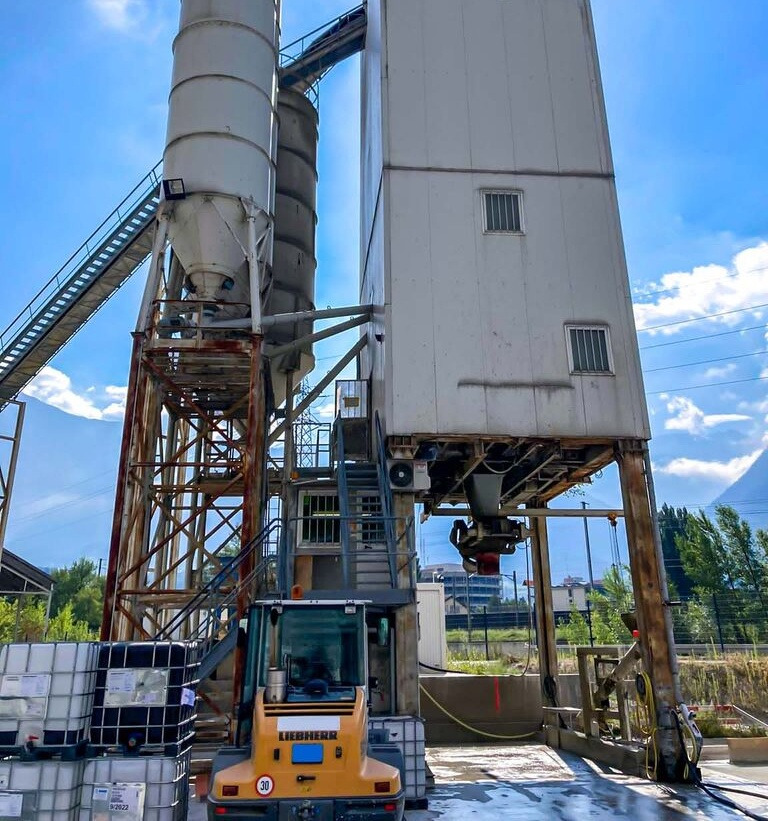 Simem MSO 3000 - Betonara: slika Simem MSO 3000 - Betonara Simem MSO 3000 - Betonara: slika Simem MSO 3000 - Betonara
