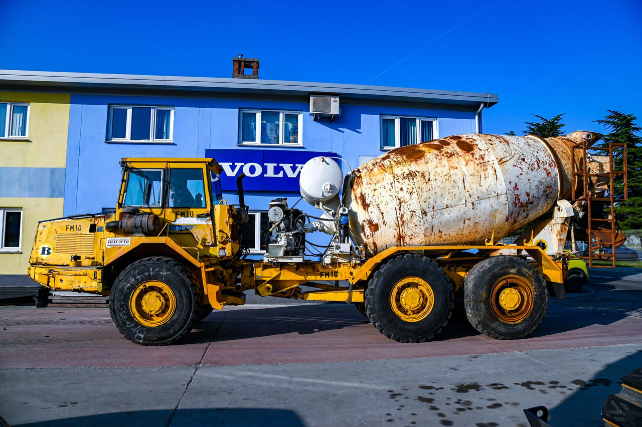 VOLVO A25C 6X6 - Automješalica: slika VOLVO A25C 6X6 - Automješalica VOLVO A25C 6X6 - Automješalica: slika VOLVO A25C 6X6 - Automješalica