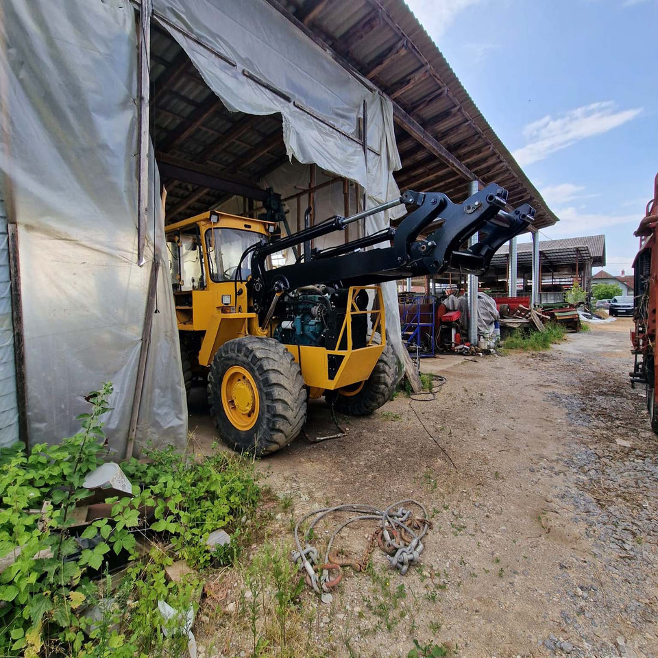 VOLVO BM6300 - Rovokopač-utovarivač: slika VOLVO BM6300 - Rovokopač-utovarivač VOLVO BM6300 - Rovokopač-utovarivač: slika VOLVO BM6300 - Rovokopač-utovarivač