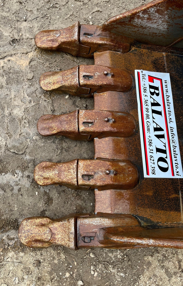 VOLVO Digging bucket 1000 mm - Korpa za bager: slika VOLVO Digging bucket 1000 mm - Korpa za bager VOLVO Digging bucket 1000 mm - Korpa za bager: slika VOLVO Digging bucket 1000 mm - Korpa za bager