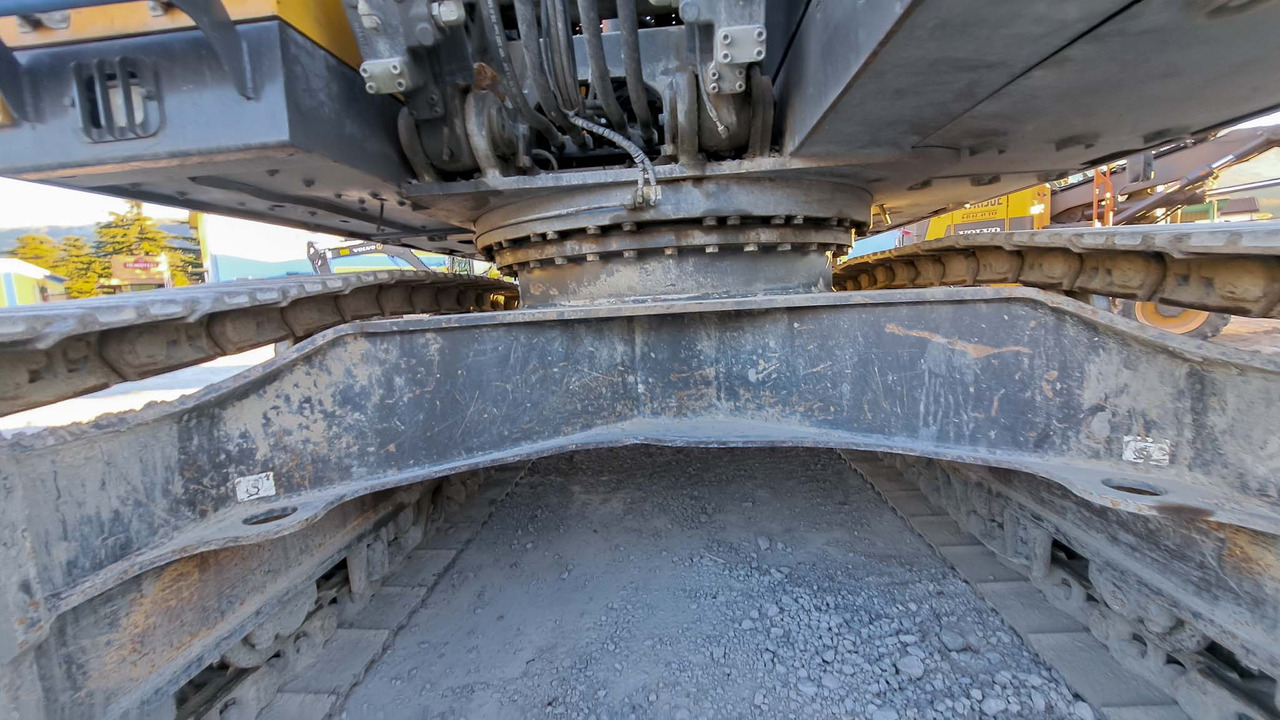 Bager gusjeničar VOLVO EC220ENH: slika Bager gusjeničar VOLVO EC220ENH Bager gusjeničar VOLVO EC220ENH: slika Bager gusjeničar VOLVO EC220ENH