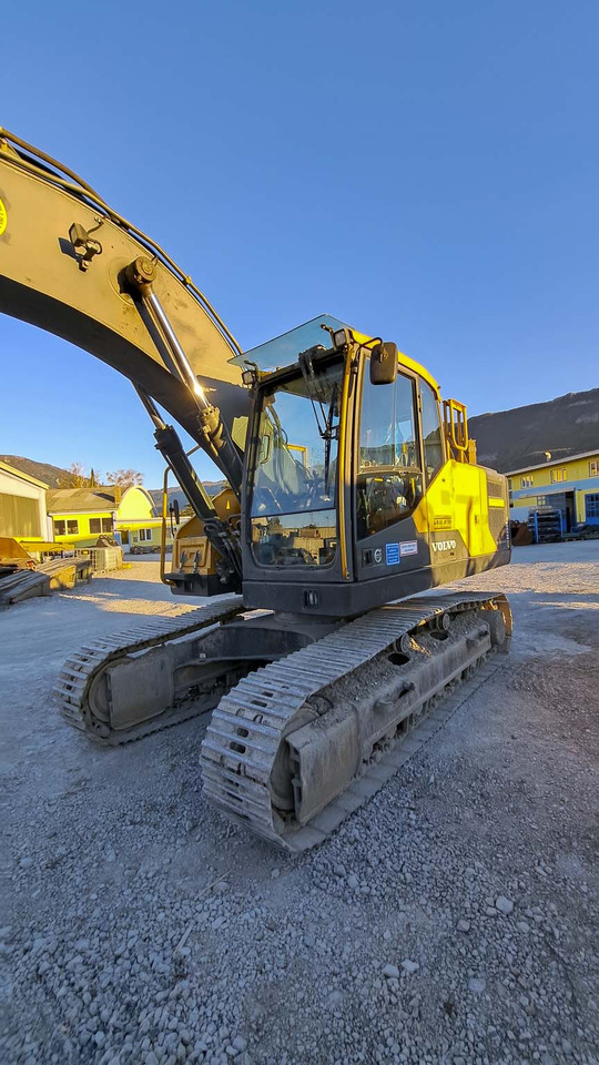 Bager gusjeničar VOLVO EC220ENH: slika Bager gusjeničar VOLVO EC220ENH Bager gusjeničar VOLVO EC220ENH: slika Bager gusjeničar VOLVO EC220ENH