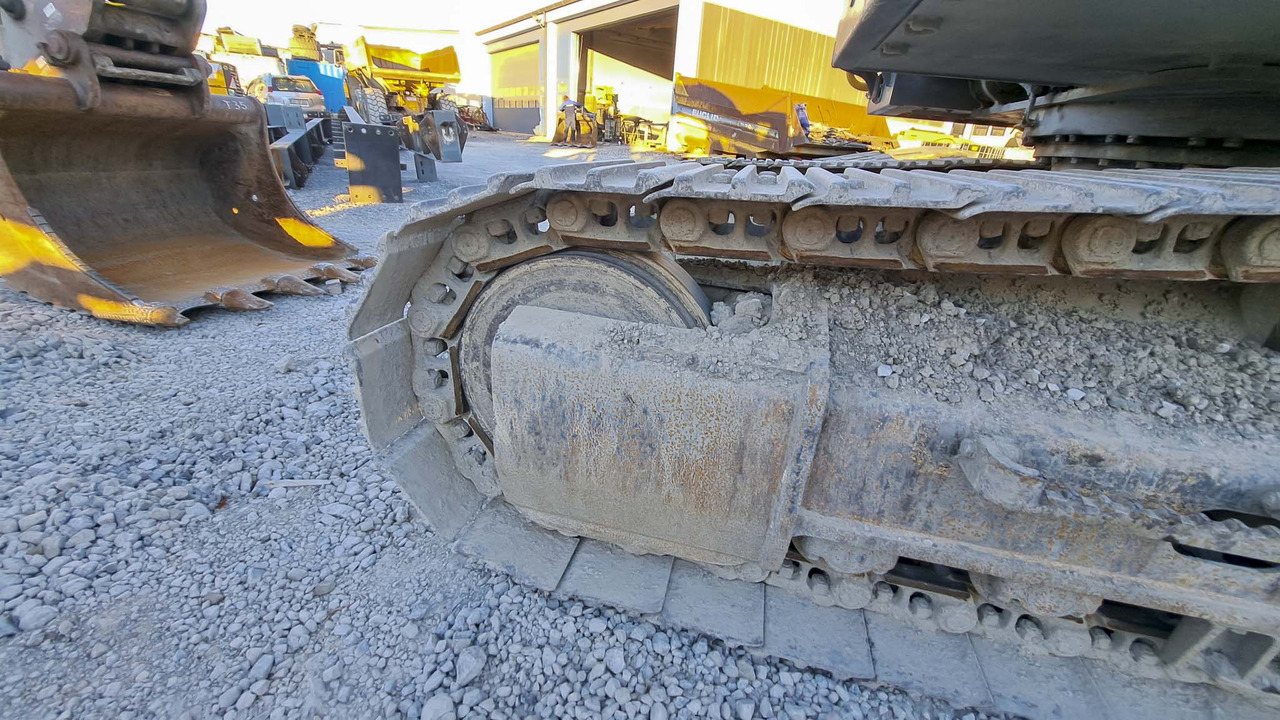 Bager gusjeničar VOLVO EC220ENH: slika Bager gusjeničar VOLVO EC220ENH Bager gusjeničar VOLVO EC220ENH: slika Bager gusjeničar VOLVO EC220ENH