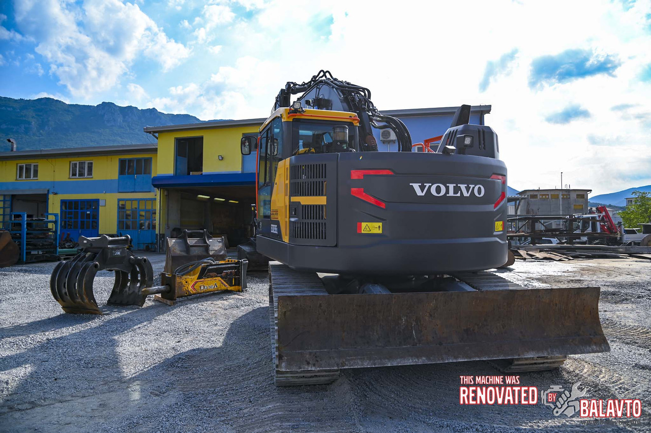 VOLVO ECR235EL - Bager gusjeničar: slika VOLVO ECR235EL - Bager gusjeničar VOLVO ECR235EL - Bager gusjeničar: slika VOLVO ECR235EL - Bager gusjeničar