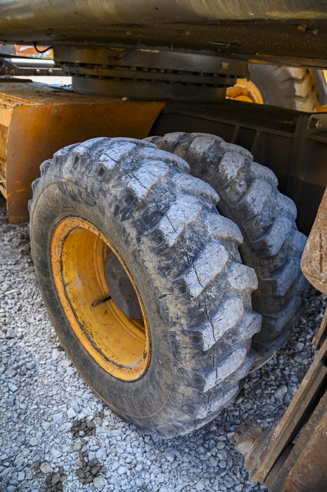 Zakup VOLVO EW180B VOLVO EW180B: slika Zakup VOLVO EW180B VOLVO EW180B Zakup VOLVO EW180B VOLVO EW180B: slika Zakup VOLVO EW180B VOLVO EW180B