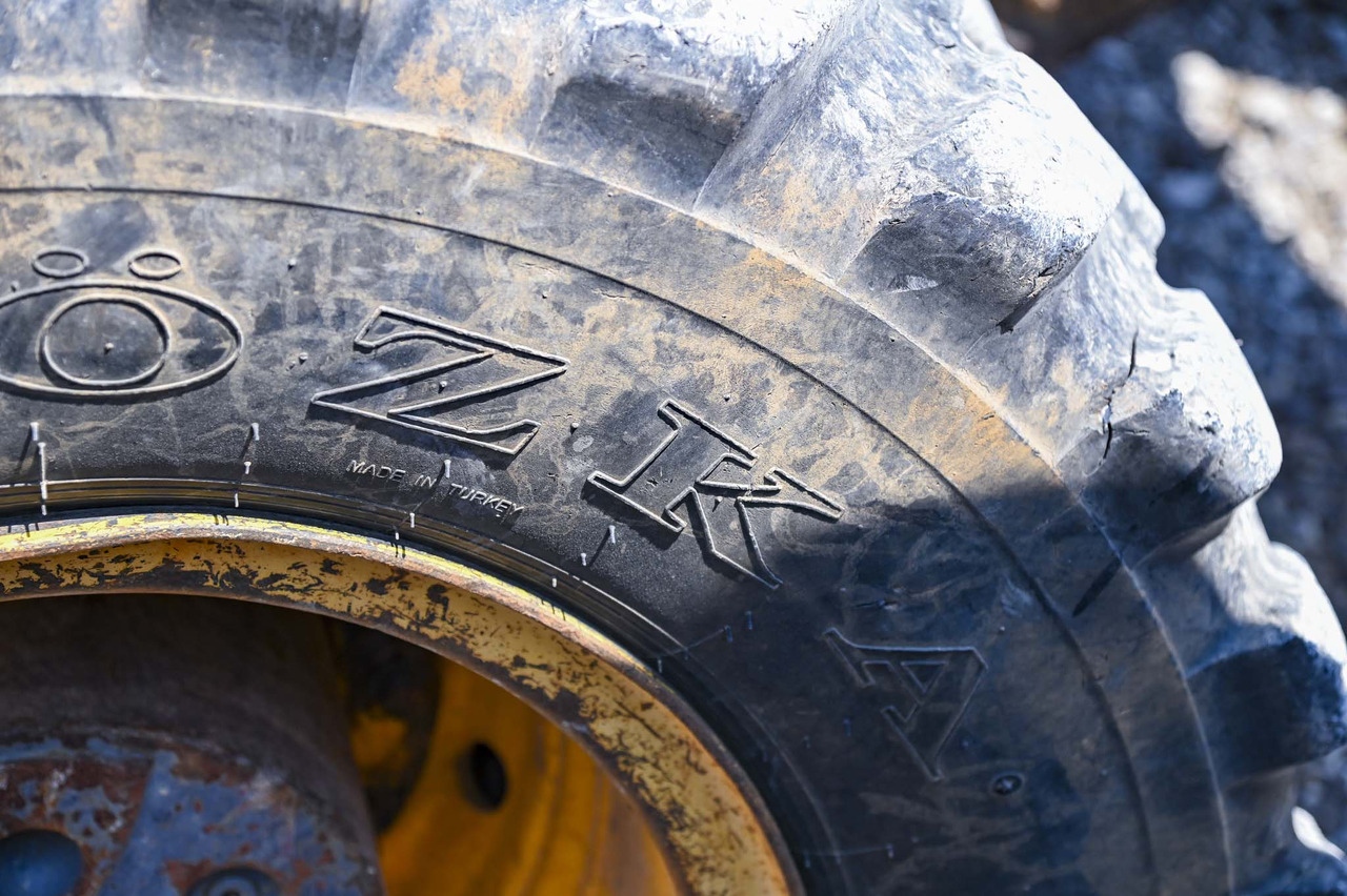 Zakup VOLVO EW180B VOLVO EW180B: slika Zakup VOLVO EW180B VOLVO EW180B Zakup VOLVO EW180B VOLVO EW180B: slika Zakup VOLVO EW180B VOLVO EW180B