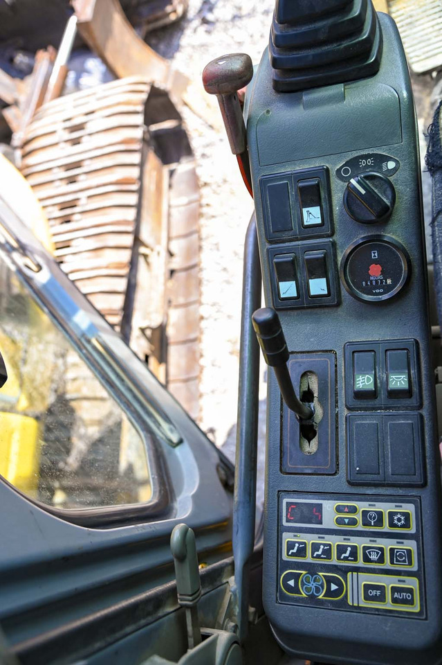 Zakup VOLVO EW180B VOLVO EW180B: slika Zakup VOLVO EW180B VOLVO EW180B Zakup VOLVO EW180B VOLVO EW180B: slika Zakup VOLVO EW180B VOLVO EW180B