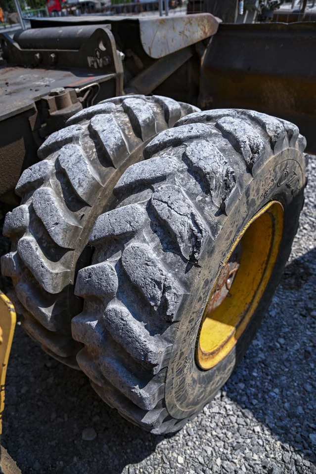 Zakup VOLVO EW180B VOLVO EW180B: slika Zakup VOLVO EW180B VOLVO EW180B Zakup VOLVO EW180B VOLVO EW180B: slika Zakup VOLVO EW180B VOLVO EW180B