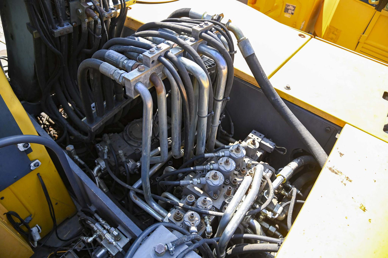 Zakup VOLVO EW180B VOLVO EW180B: slika Zakup VOLVO EW180B VOLVO EW180B Zakup VOLVO EW180B VOLVO EW180B: slika Zakup VOLVO EW180B VOLVO EW180B