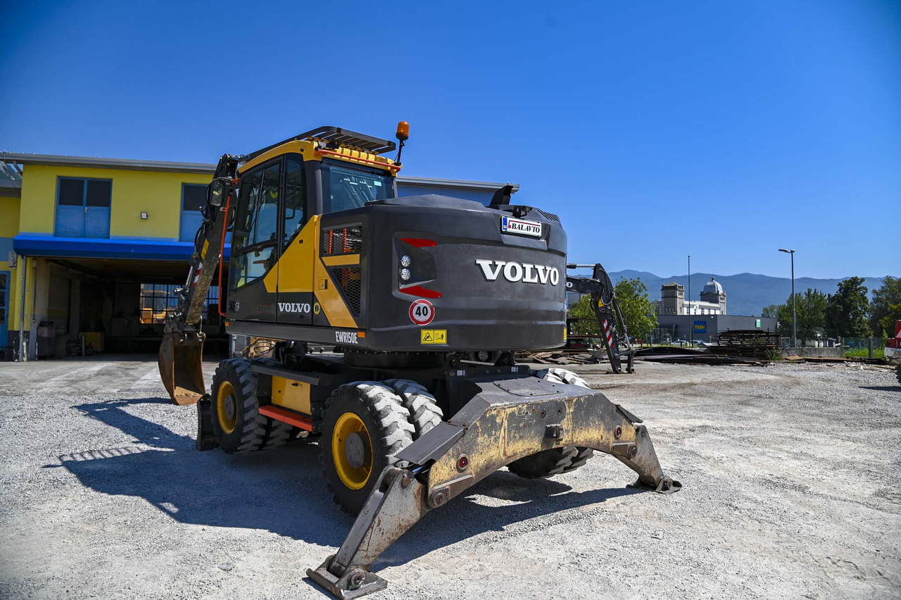 VOLVO EWR150E - Bager na kotačima: slika VOLVO EWR150E - Bager na kotačima VOLVO EWR150E - Bager na kotačima: slika VOLVO EWR150E - Bager na kotačima