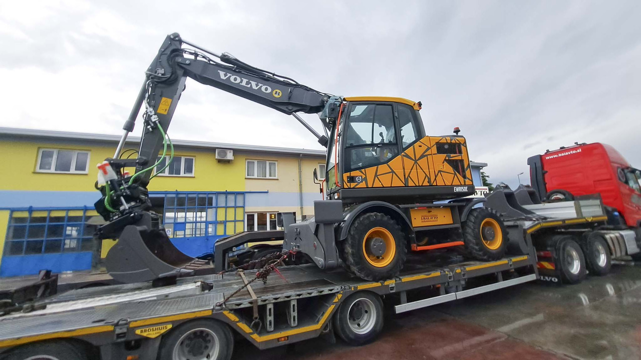 VOLVO EWR150E - Bager na kotačima: slika VOLVO EWR150E - Bager na kotačima VOLVO EWR150E - Bager na kotačima: slika VOLVO EWR150E - Bager na kotačima