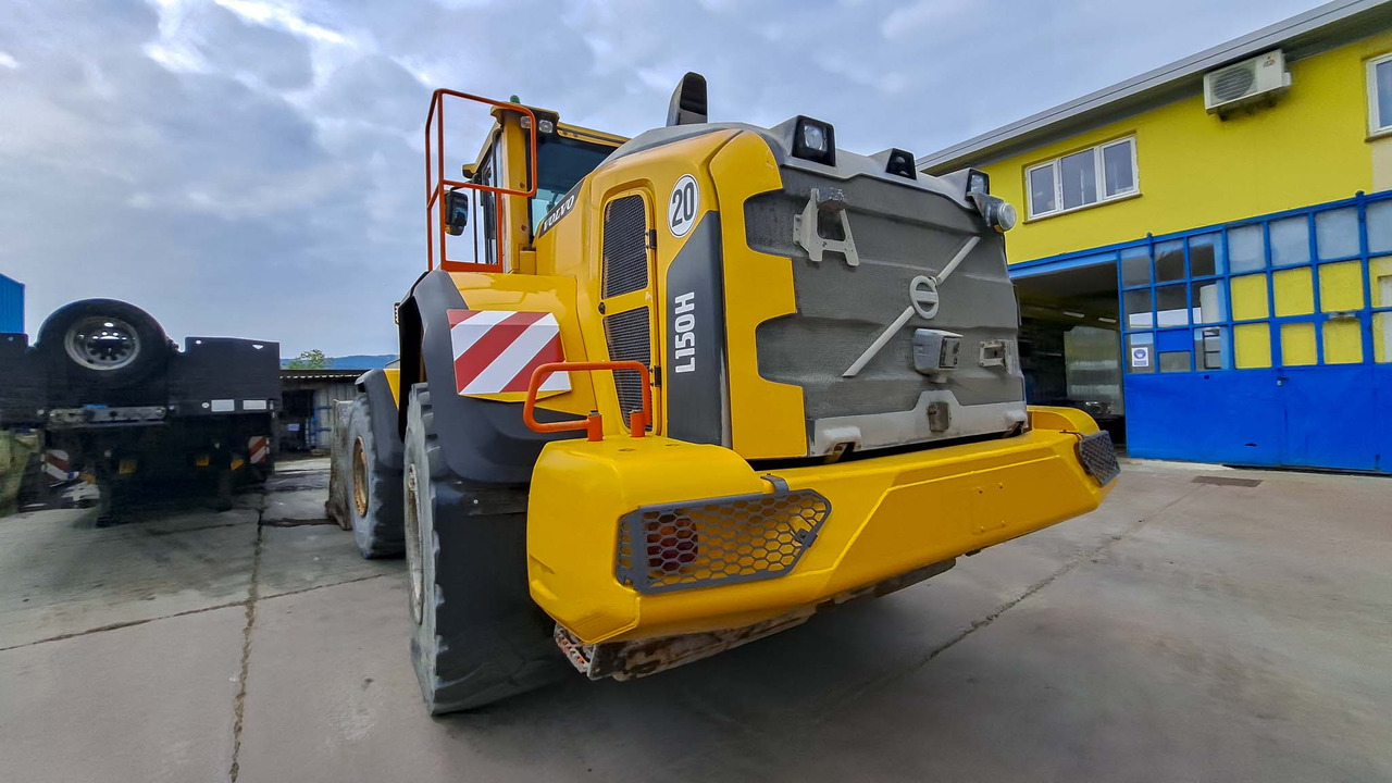 Zakup VOLVO L150H VOLVO L150H: slika Zakup VOLVO L150H VOLVO L150H