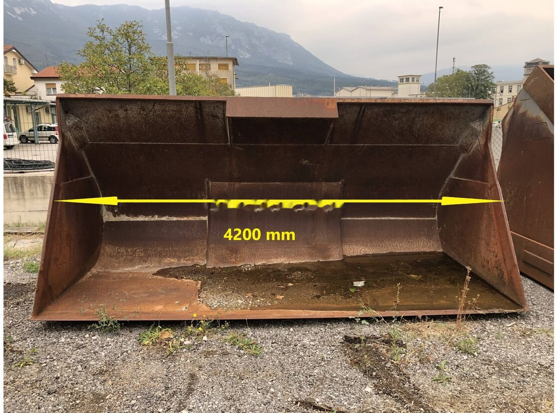 Verachtert loader bucket 4200 mm Volvo - Utovarna korpa: slika Verachtert loader bucket 4200 mm Volvo - Utovarna korpa Verachtert loader bucket 4200 mm Volvo - Utovarna korpa: slika Verachtert loader bucket 4200 mm Volvo - Utovarna korpa