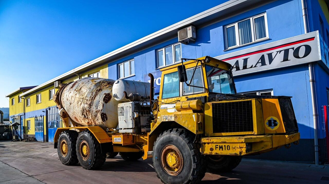 Volvo A25C 6X6 - Automješalica: slika Volvo A25C 6X6 - Automješalica Volvo A25C 6X6 - Automješalica: slika Volvo A25C 6X6 - Automješalica