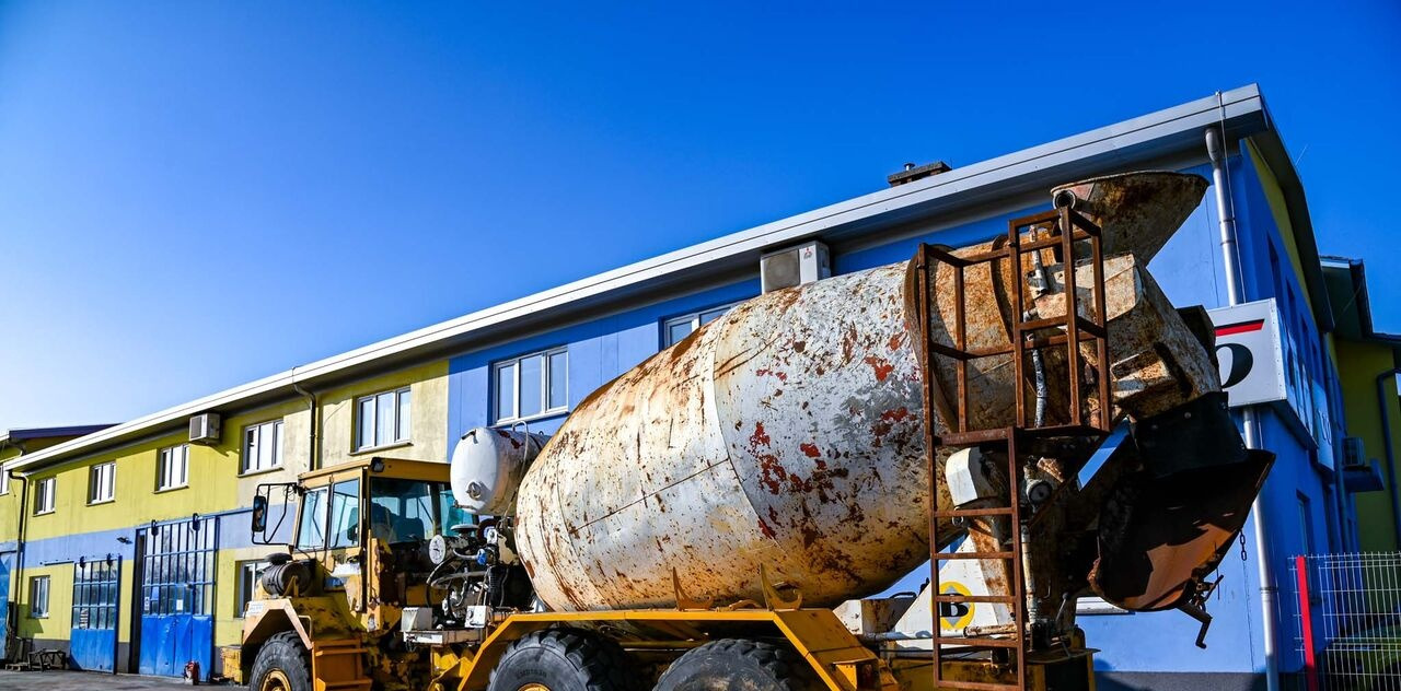 Volvo A25C 6X6 - Automješalica: slika Volvo A25C 6X6 - Automješalica Volvo A25C 6X6 - Automješalica: slika Volvo A25C 6X6 - Automješalica