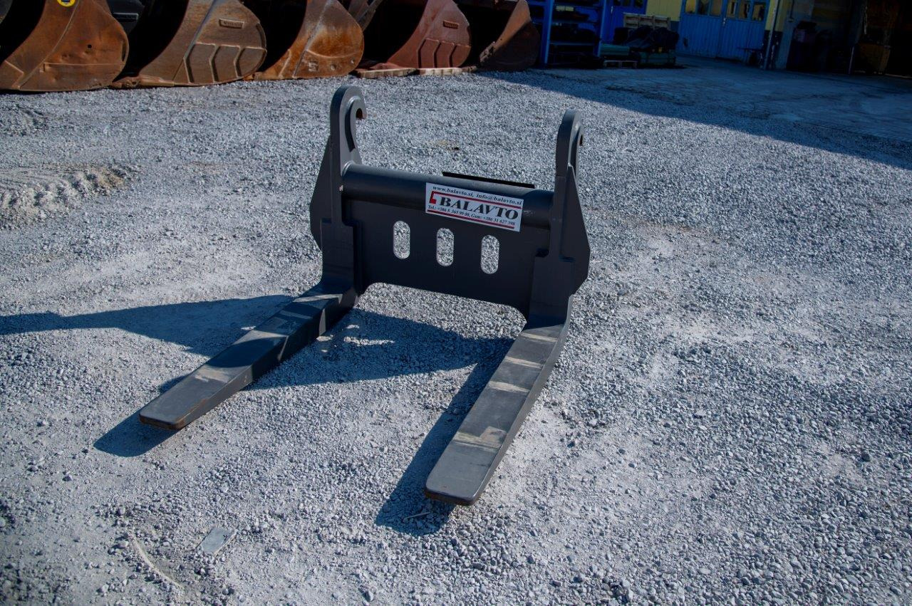 Volvo pallet forks 91420 - Vilice za Utovarivač: slika Volvo pallet forks 91420 - Vilice za Utovarivač Volvo pallet forks 91420 - Vilice za Utovarivač: slika Volvo pallet forks 91420 - Vilice za Utovarivač
