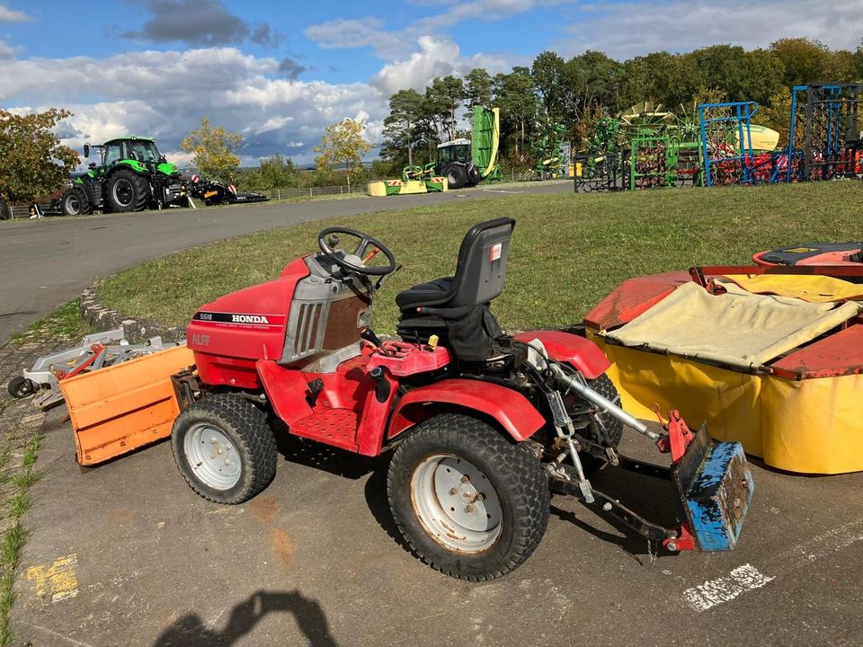 Kommunaltraktor Honda H5518 Schneeschild Winterdienst - Općinski traktor: slika Kommunaltraktor Honda H5518 Schneeschild Winterdienst - Općinski traktor Kommunaltraktor Honda H5518 Schneeschild Winterdienst - Općinski traktor: slika Kommunaltraktor Honda H5518 Schneeschild Winterdienst - Općinski traktor