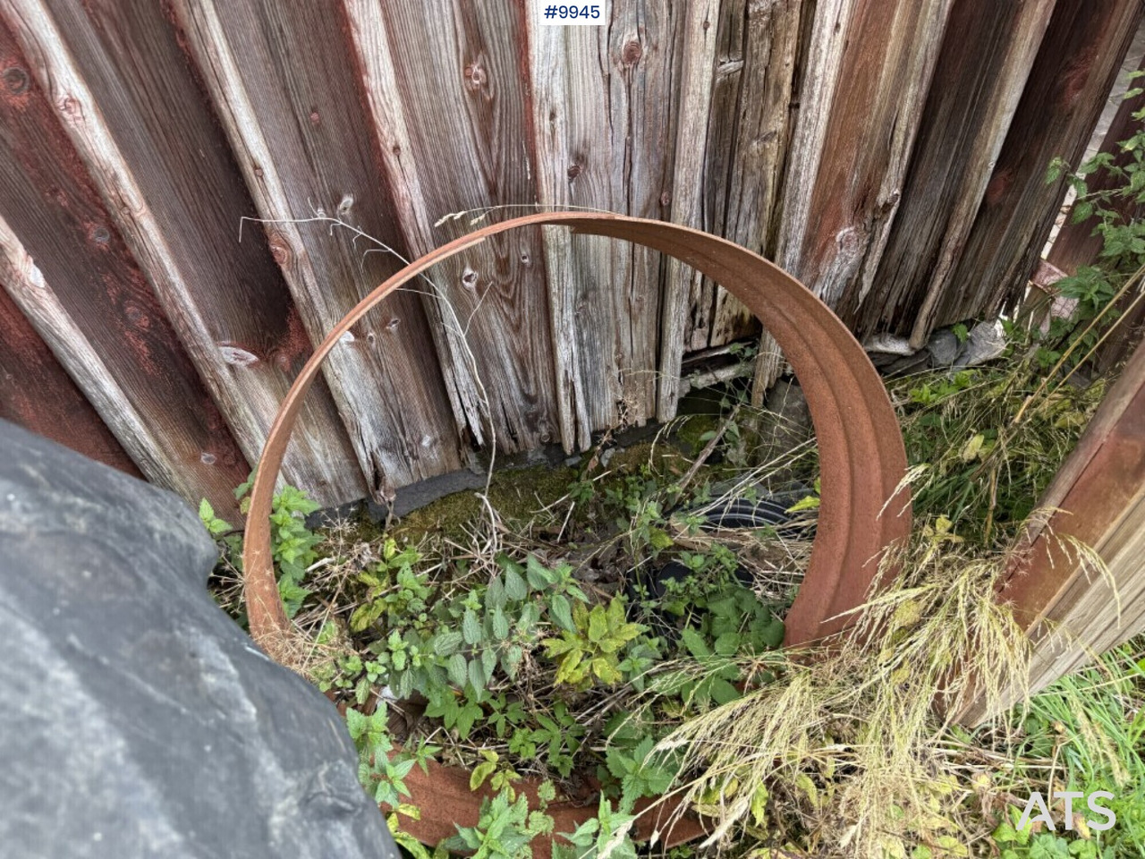 Kompletan kotač za Traktor 2 tractor tires with rims and rings: slika Kompletan kotač za Traktor 2 tractor tires with rims and rings Kompletan kotač za Traktor 2 tractor tires with rims and rings: slika Kompletan kotač za Traktor 2 tractor tires with rims and rings