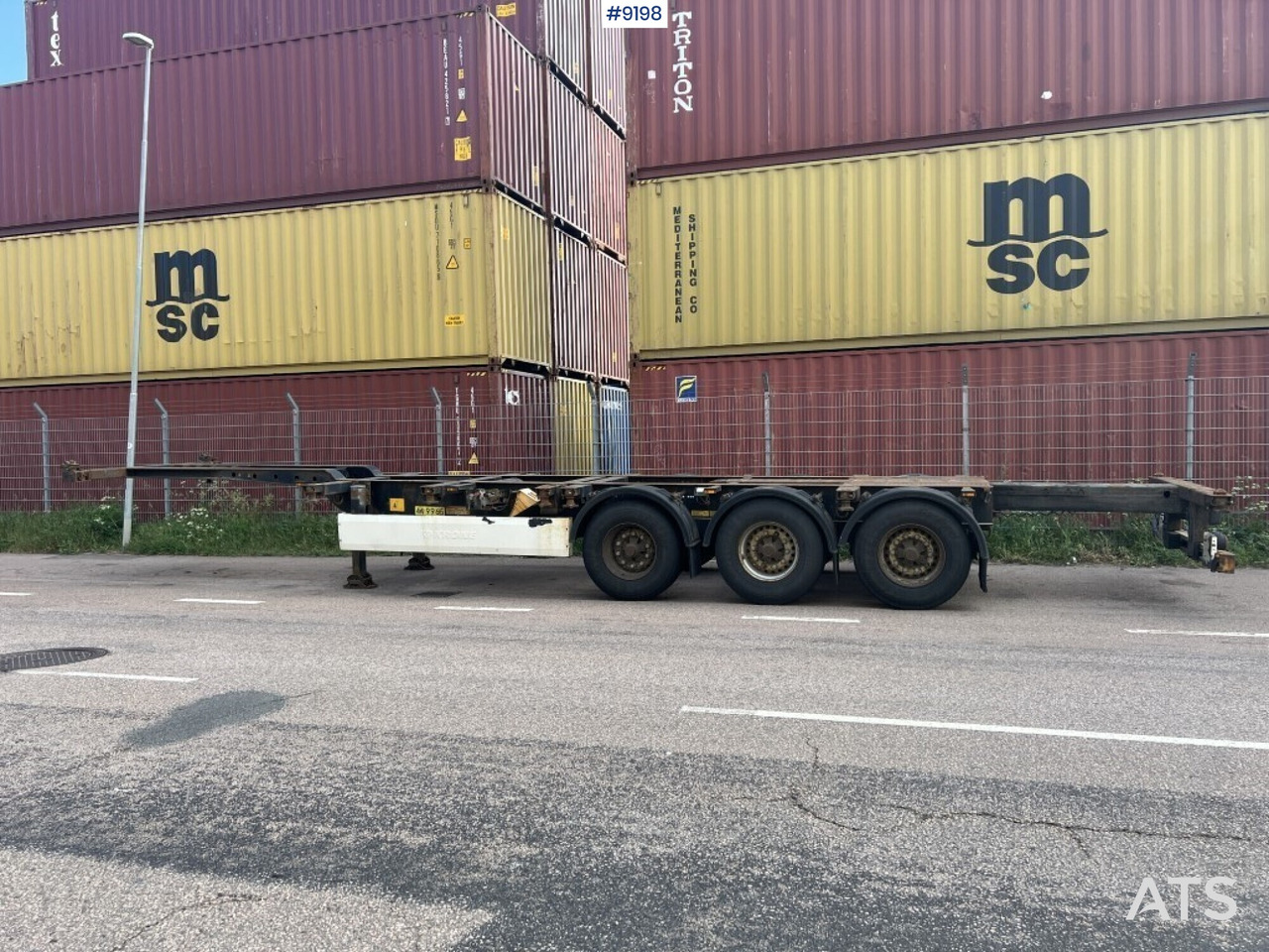 Transporter kontejnera/ Poluprikolica s izmjenjivim sanducima Container chassi - Krone SD: slika Transporter kontejnera/ Poluprikolica s izmjenjivim sanducima Container chassi - Krone SD