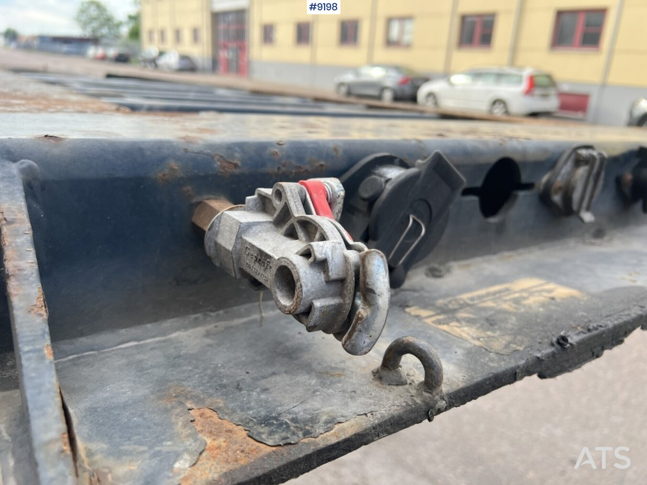 Transporter kontejnera/ Poluprikolica s izmjenjivim sanducima Container chassi - Krone SD: slika Transporter kontejnera/ Poluprikolica s izmjenjivim sanducima Container chassi - Krone SD