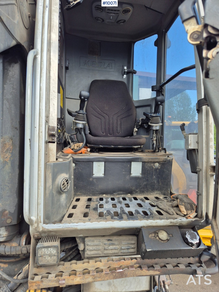 Kesla 2110T timber crane (VIDEO) - Drugi strojevi: slika Kesla 2110T timber crane (VIDEO) - Drugi strojevi Kesla 2110T timber crane (VIDEO) - Drugi strojevi: slika Kesla 2110T timber crane (VIDEO) - Drugi strojevi