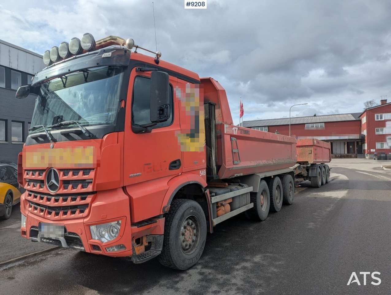 Dump / dozer truck Mercedes Benz Arocs 3251 8X4 with tipper wagon - Kiper: slika Dump / dozer truck Mercedes Benz Arocs 3251 8X4 with tipper wagon - Kiper Dump / dozer truck Mercedes Benz Arocs 3251 8X4 with tipper wagon - Kiper: slika Dump / dozer truck Mercedes Benz Arocs 3251 8X4 with tipper wagon - Kiper