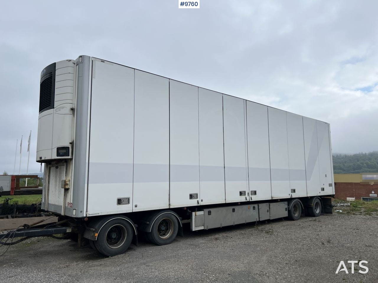 EKERI S8-N Refrigerated/Freezer Trailer - Prikolica hladnjača: slika EKERI S8-N Refrigerated/Freezer Trailer - Prikolica hladnjača EKERI S8-N Refrigerated/Freezer Trailer - Prikolica hladnjača: slika EKERI S8-N Refrigerated/Freezer Trailer - Prikolica hladnjača