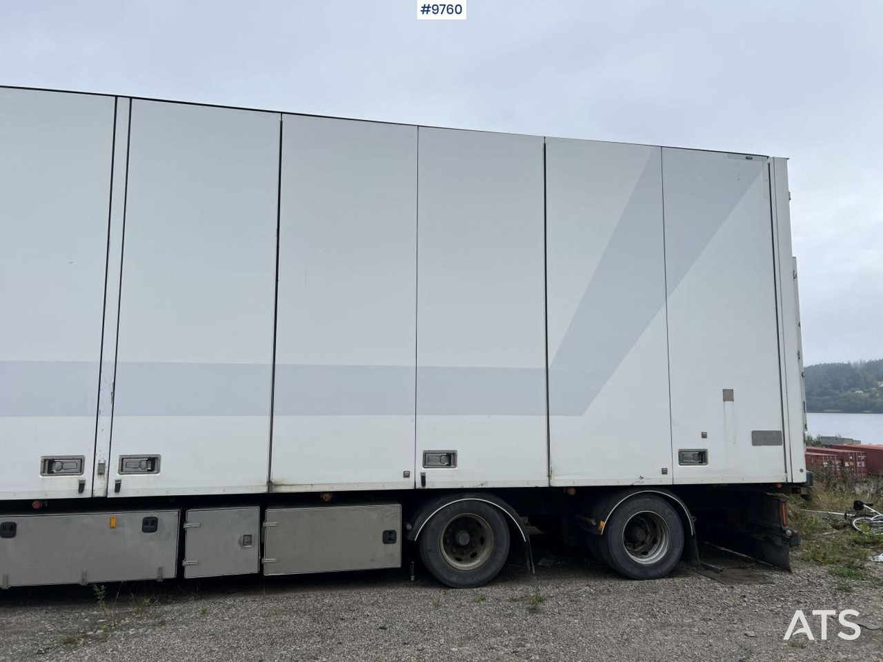 EKERI S8-N Refrigerated/Freezer Trailer - Prikolica hladnjača: slika EKERI S8-N Refrigerated/Freezer Trailer - Prikolica hladnjača EKERI S8-N Refrigerated/Freezer Trailer - Prikolica hladnjača: slika EKERI S8-N Refrigerated/Freezer Trailer - Prikolica hladnjača