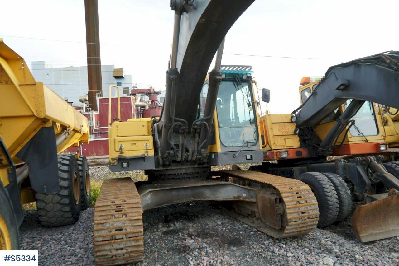 EXCAVATOR Volvo EC360 BLC WITH BUCKET - Bager: slika EXCAVATOR Volvo EC360 BLC WITH BUCKET - Bager EXCAVATOR Volvo EC360 BLC WITH BUCKET - Bager: slika EXCAVATOR Volvo EC360 BLC WITH BUCKET - Bager