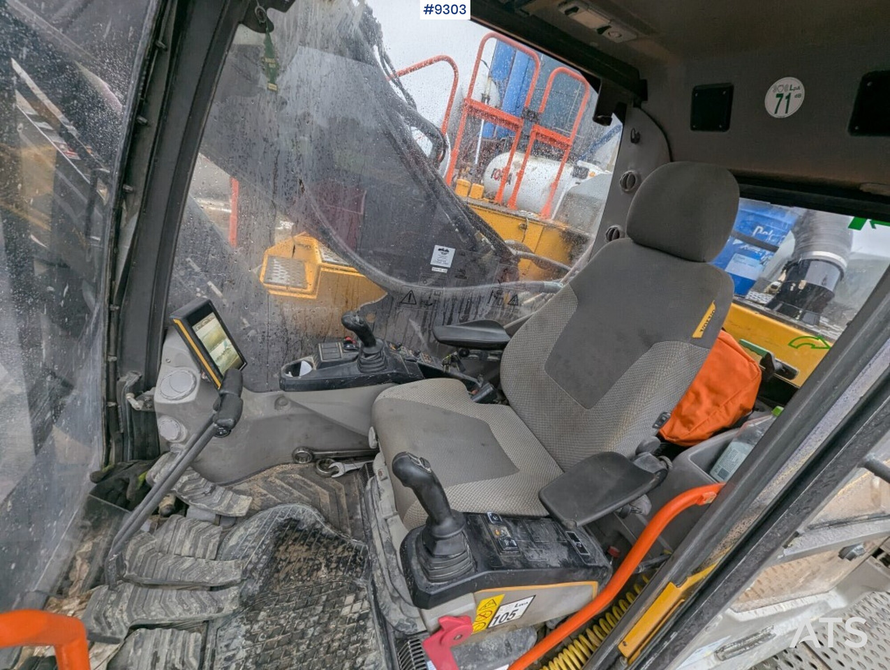 Excavator Volvo EC 380 EL (SEE VIDEO) - Bager gusjeničar: slika Excavator Volvo EC 380 EL (SEE VIDEO) - Bager gusjeničar Excavator Volvo EC 380 EL (SEE VIDEO) - Bager gusjeničar: slika Excavator Volvo EC 380 EL (SEE VIDEO) - Bager gusjeničar