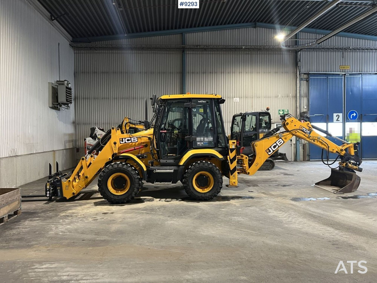 JCB 3CX Compact PRO Stage V Backhoe/Loader with only 1118 hours - Rovokopač-utovarivač: slika JCB 3CX Compact PRO Stage V Backhoe/Loader with only 1118 hours - Rovokopač-utovarivač JCB 3CX Compact PRO Stage V Backhoe/Loader with only 1118 hours - Rovokopač-utovarivač: slika JCB 3CX Compact PRO Stage V Backhoe/Loader with only 1118 hours - Rovokopač-utovarivač