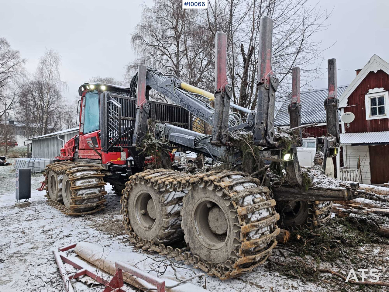 KOMATSU 865 Forwarder - Forvarder: slika KOMATSU 865 Forwarder - Forvarder KOMATSU 865 Forwarder - Forvarder: slika KOMATSU 865 Forwarder - Forvarder