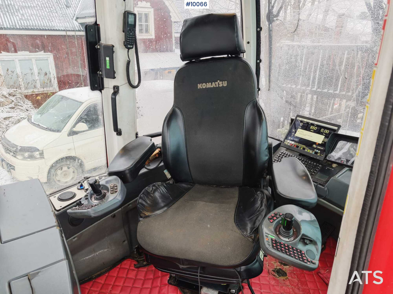 KOMATSU 865 Forwarder - Forvarder: slika KOMATSU 865 Forwarder - Forvarder KOMATSU 865 Forwarder - Forvarder: slika KOMATSU 865 Forwarder - Forvarder