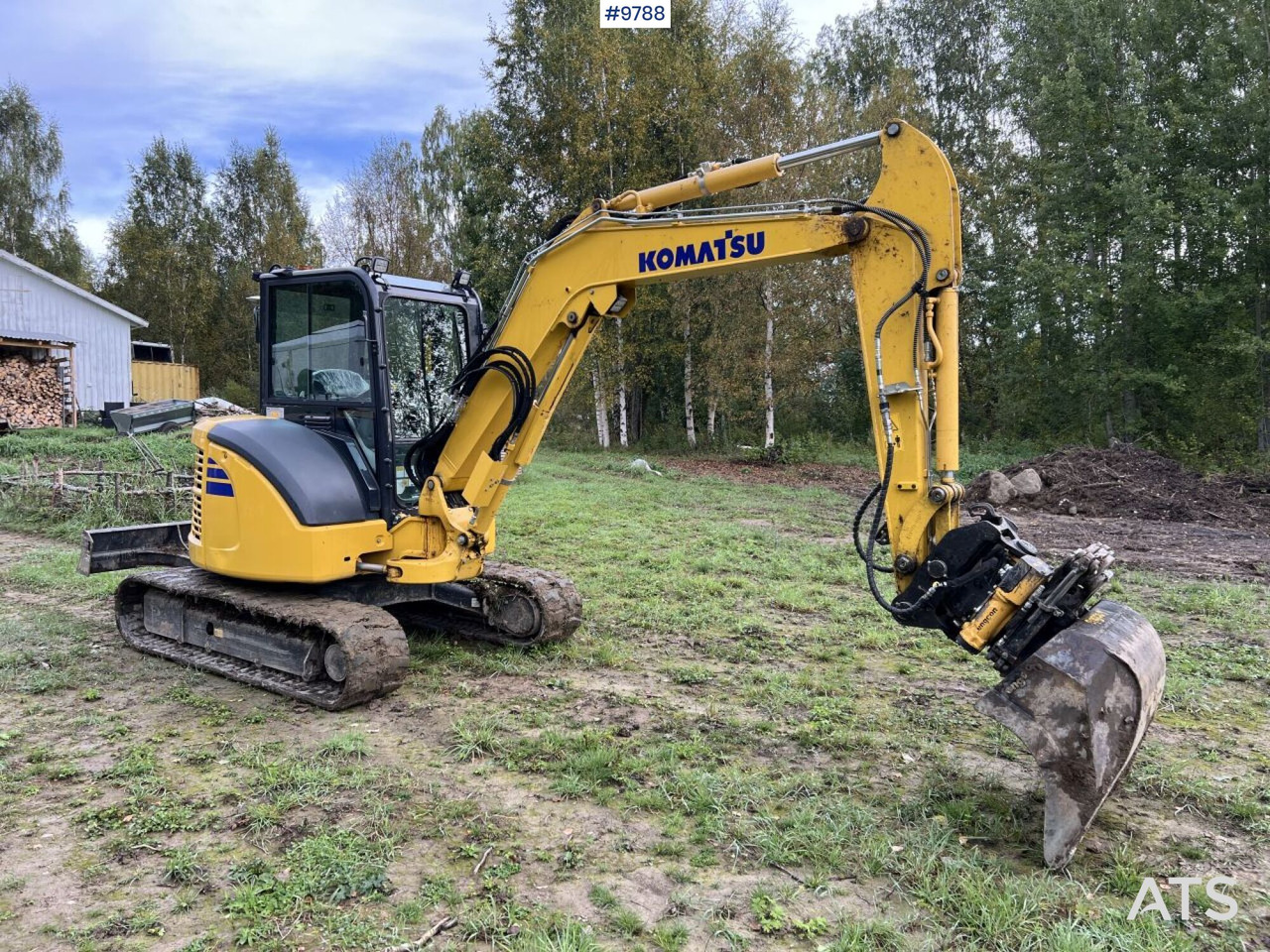 KOMATSU PC55MR-5E0 Excavator with attachments (SEE VIDEO) - Mini bager: slika KOMATSU PC55MR-5E0 Excavator with attachments (SEE VIDEO) - Mini bager KOMATSU PC55MR-5E0 Excavator with attachments (SEE VIDEO) - Mini bager: slika KOMATSU PC55MR-5E0 Excavator with attachments (SEE VIDEO) - Mini bager