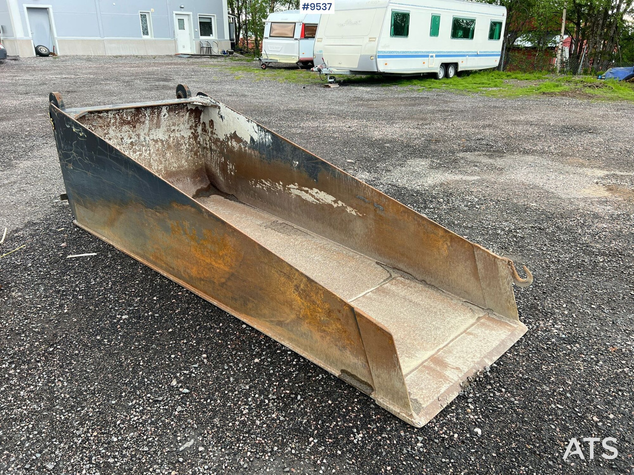 LS Refilling bucket - Stora BM - Utovarna korpa: slika LS Refilling bucket - Stora BM - Utovarna korpa LS Refilling bucket - Stora BM - Utovarna korpa: slika LS Refilling bucket - Stora BM - Utovarna korpa