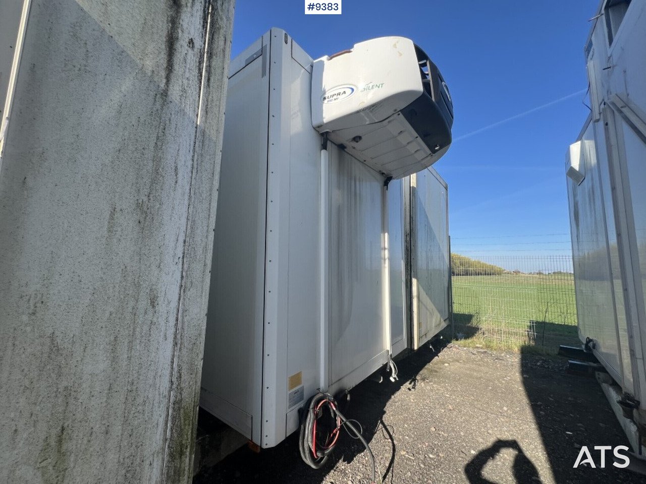 Izmjenjivi sanduk hladnjaka Refrigerated trailer cabinet Schmitz Cargobull: slika Izmjenjivi sanduk hladnjaka Refrigerated trailer cabinet Schmitz Cargobull
