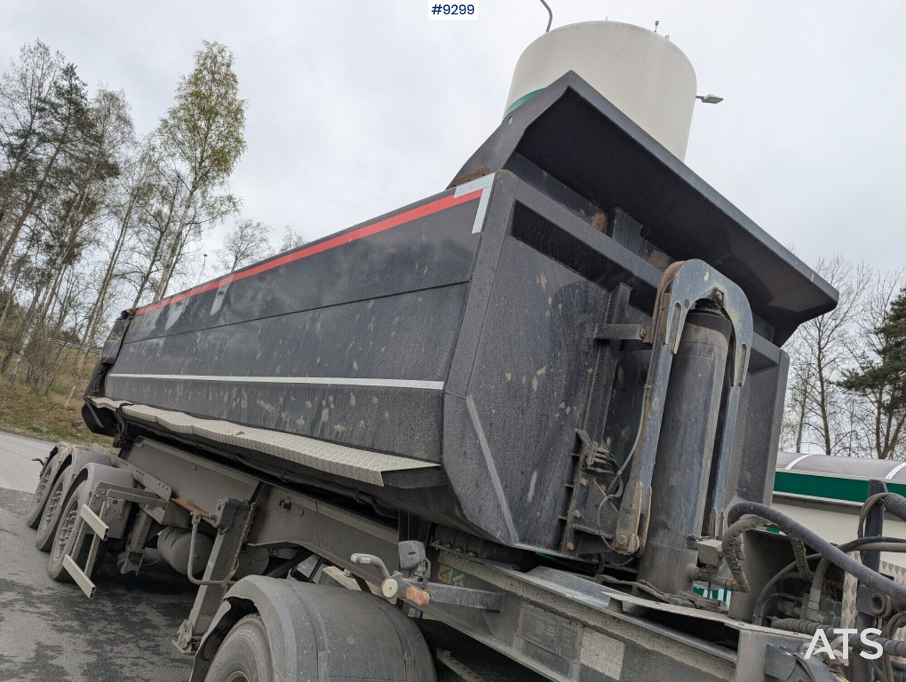 Tractor Unit Mercedes-Benz Arocs 3351 6x4 with tipper trailer - Tegljač: slika Tractor Unit Mercedes-Benz Arocs 3351 6x4 with tipper trailer - Tegljač Tractor Unit Mercedes-Benz Arocs 3351 6x4 with tipper trailer - Tegljač: slika Tractor Unit Mercedes-Benz Arocs 3351 6x4 with tipper trailer - Tegljač