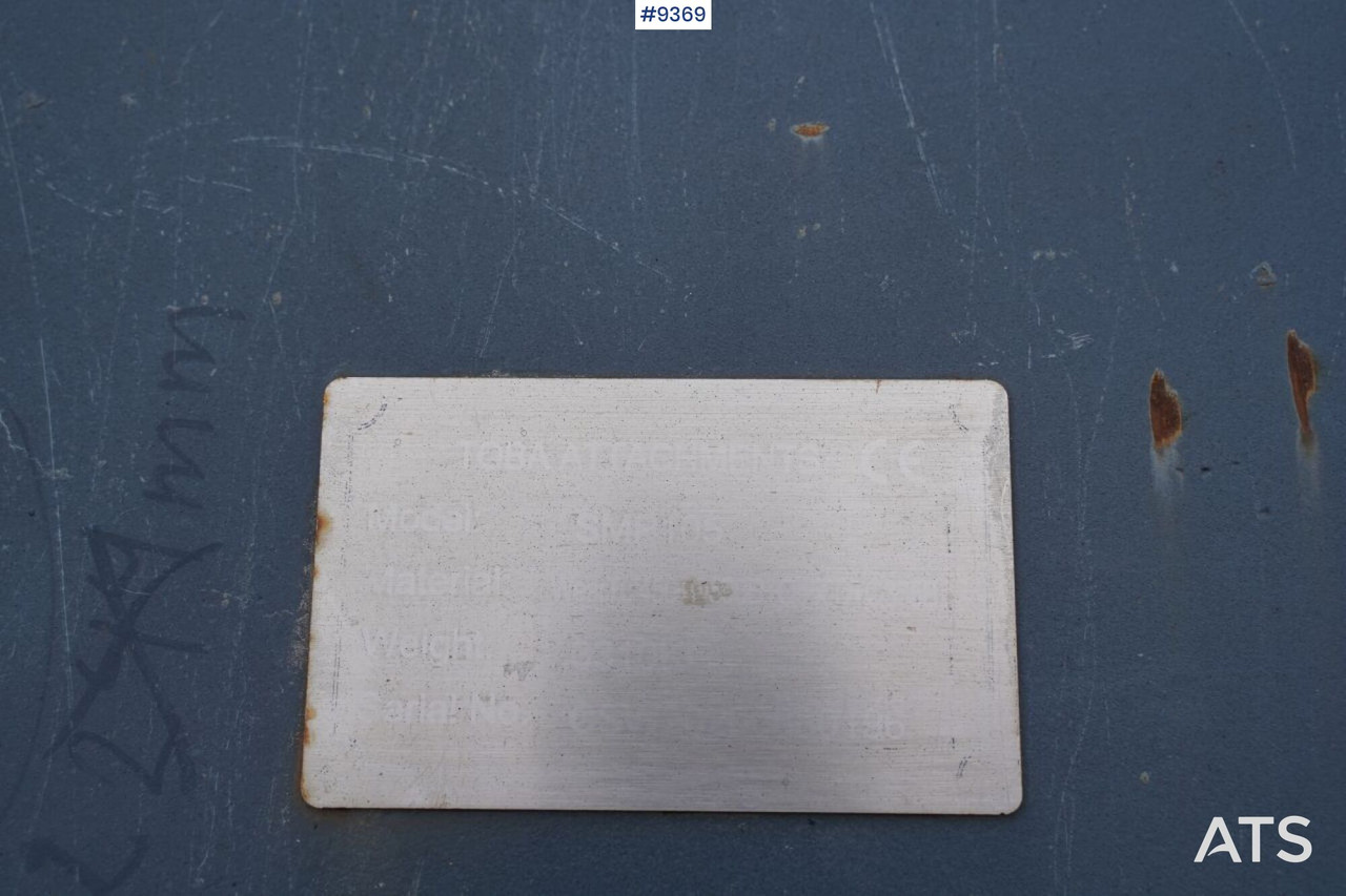 Tooth bucket TOBA SMP 105 - Građevinska oprema: slika Tooth bucket TOBA SMP 105 - Građevinska oprema Tooth bucket TOBA SMP 105 - Građevinska oprema: slika Tooth bucket TOBA SMP 105 - Građevinska oprema