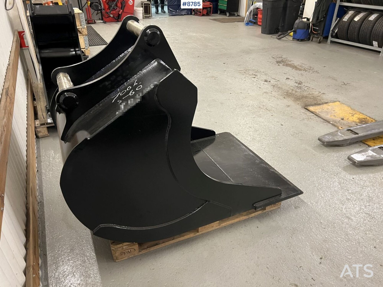 Korpa za bager Trench bucket S60 bracket, width 900 mm, volume 700 L: slika Korpa za bager Trench bucket S60 bracket, width 900 mm, volume 700 L