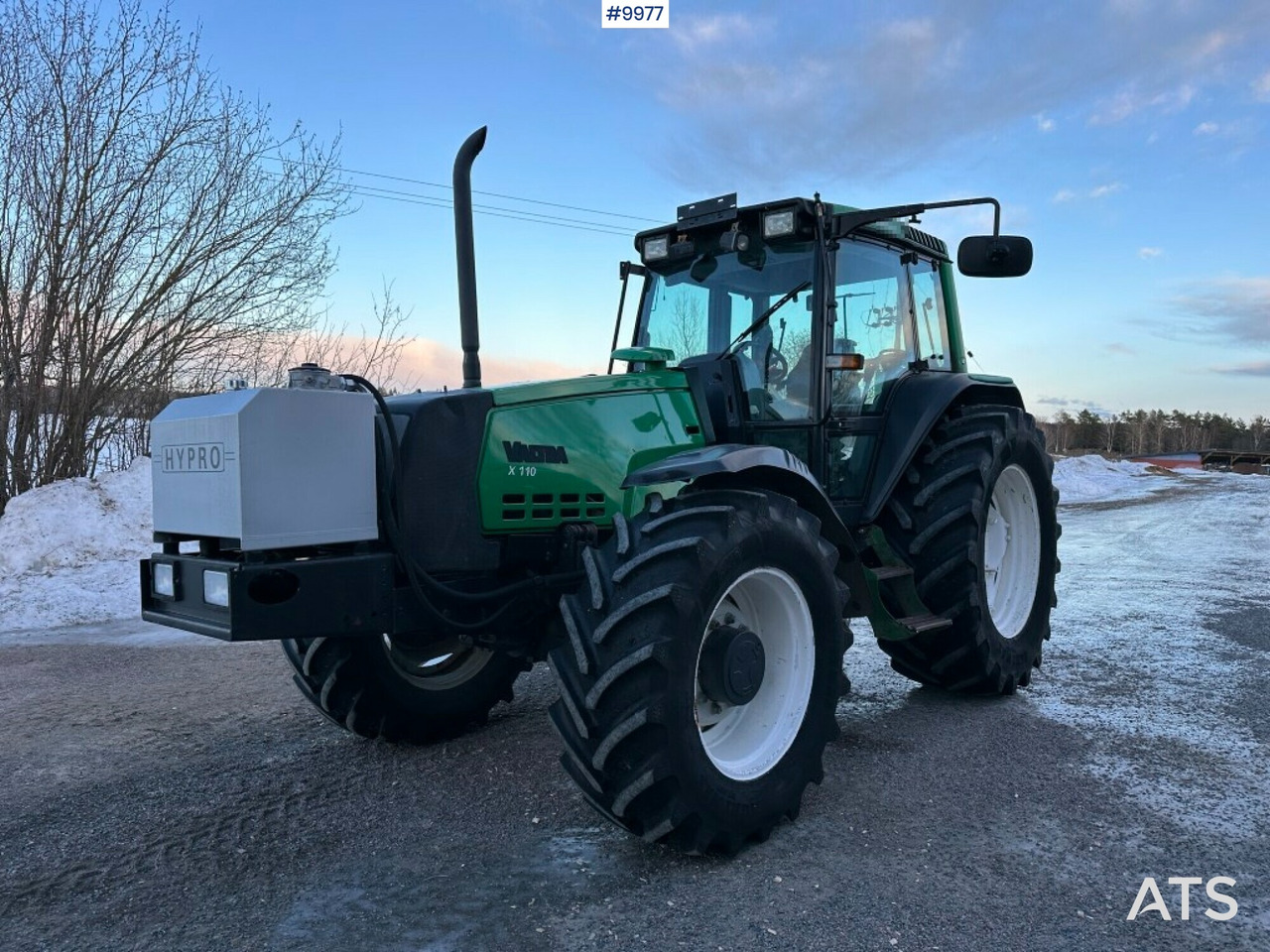 Valtra X110 waiststeering tractor with twintrac - Traktor: slika Valtra X110 waiststeering tractor with twintrac - Traktor Valtra X110 waiststeering tractor with twintrac - Traktor: slika Valtra X110 waiststeering tractor with twintrac - Traktor