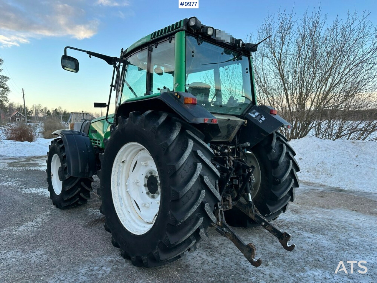 Valtra X110 waiststeering tractor with twintrac - Traktor: slika Valtra X110 waiststeering tractor with twintrac - Traktor Valtra X110 waiststeering tractor with twintrac - Traktor: slika Valtra X110 waiststeering tractor with twintrac - Traktor