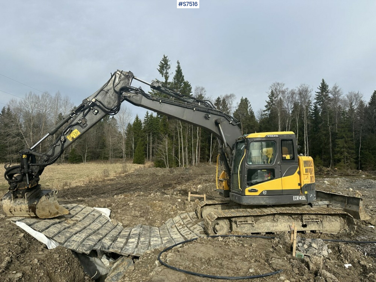 Volvo ECR145DL Crawler excavator with rotor and buckets - Bager gusjeničar: slika Volvo ECR145DL Crawler excavator with rotor and buckets - Bager gusjeničar Volvo ECR145DL Crawler excavator with rotor and buckets - Bager gusjeničar: slika Volvo ECR145DL Crawler excavator with rotor and buckets - Bager gusjeničar