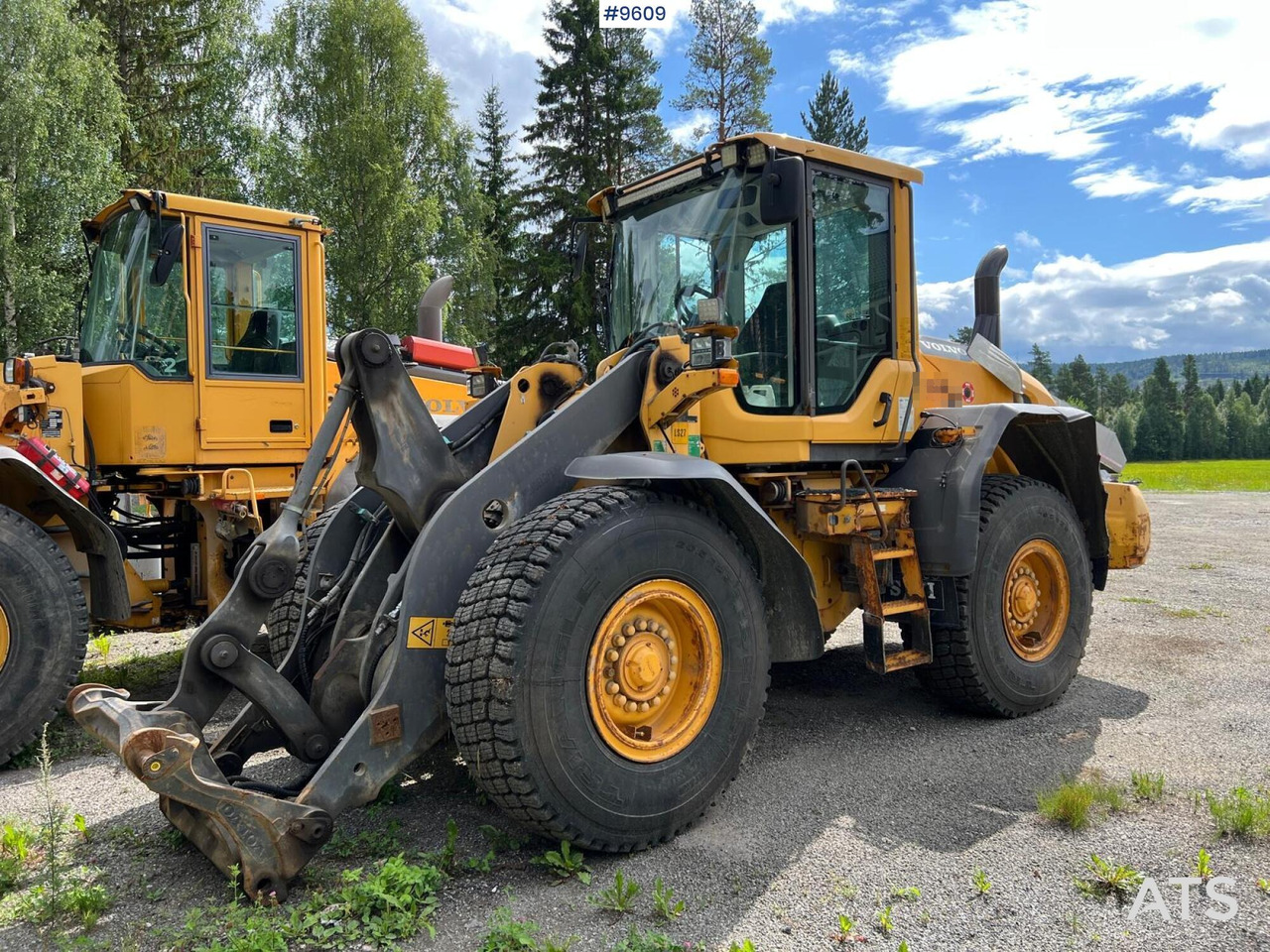 Volvo L90 G wheel loader - Utovarivač na kotačima: slika Volvo L90 G wheel loader - Utovarivač na kotačima Volvo L90 G wheel loader - Utovarivač na kotačima: slika Volvo L90 G wheel loader - Utovarivač na kotačima