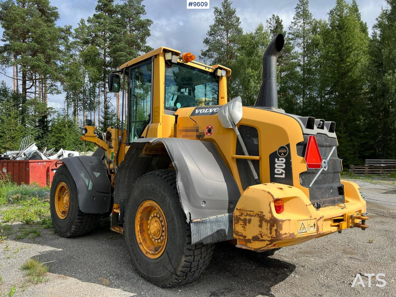 Volvo L90 G wheel loader - Utovarivač na kotačima: slika Volvo L90 G wheel loader - Utovarivač na kotačima Volvo L90 G wheel loader - Utovarivač na kotačima: slika Volvo L90 G wheel loader - Utovarivač na kotačima