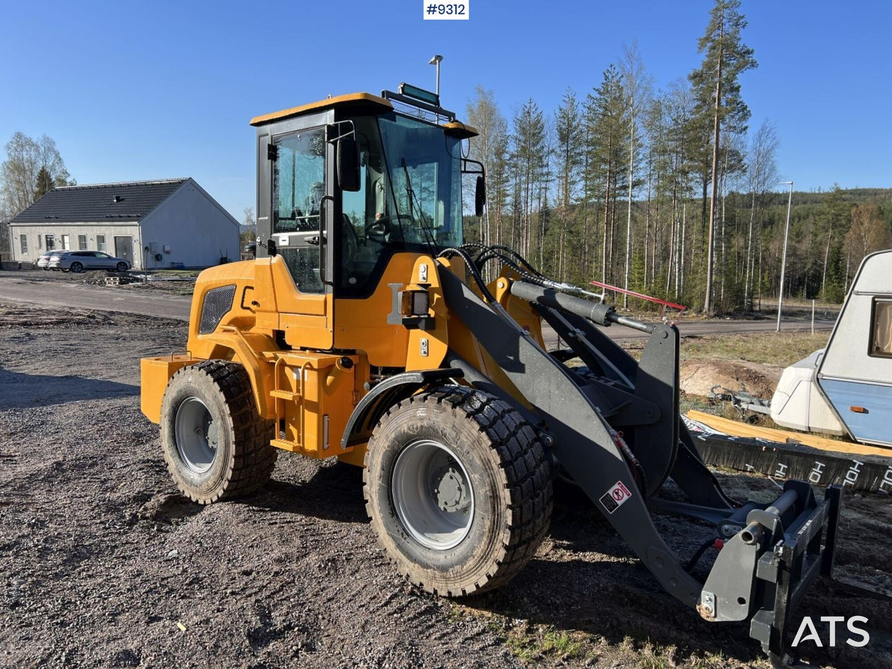 Wheel Loader Everun L30 Multi - Utovarivač na kotačima: slika Wheel Loader Everun L30 Multi - Utovarivač na kotačima Wheel Loader Everun L30 Multi - Utovarivač na kotačima: slika Wheel Loader Everun L30 Multi - Utovarivač na kotačima