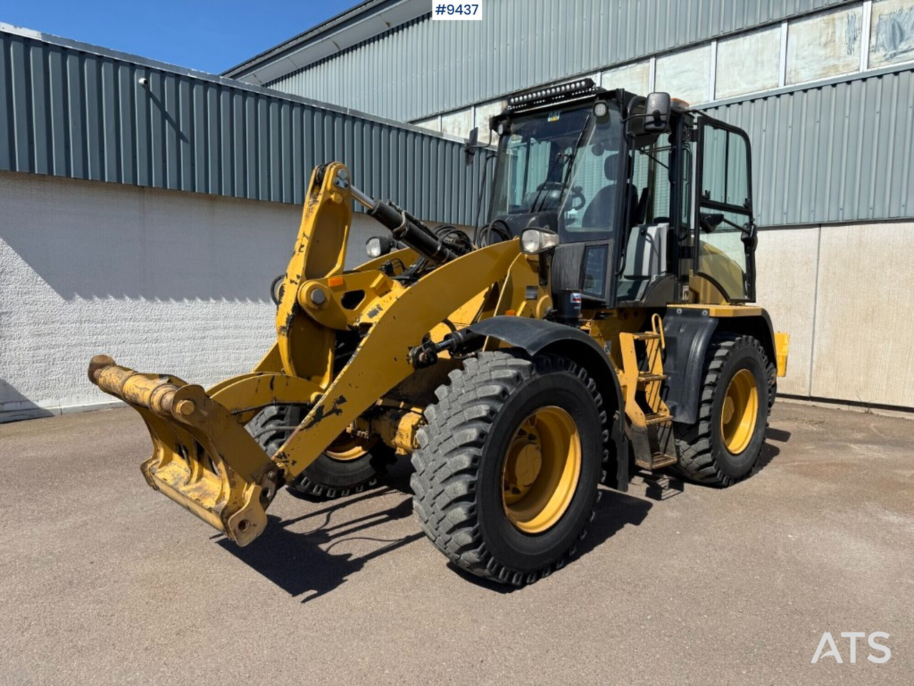 Wheel loader CAT 910K only 3257h - Utovarivač na kotačima: slika Wheel loader CAT 910K only 3257h - Utovarivač na kotačima Wheel loader CAT 910K only 3257h - Utovarivač na kotačima: slika Wheel loader CAT 910K only 3257h - Utovarivač na kotačima