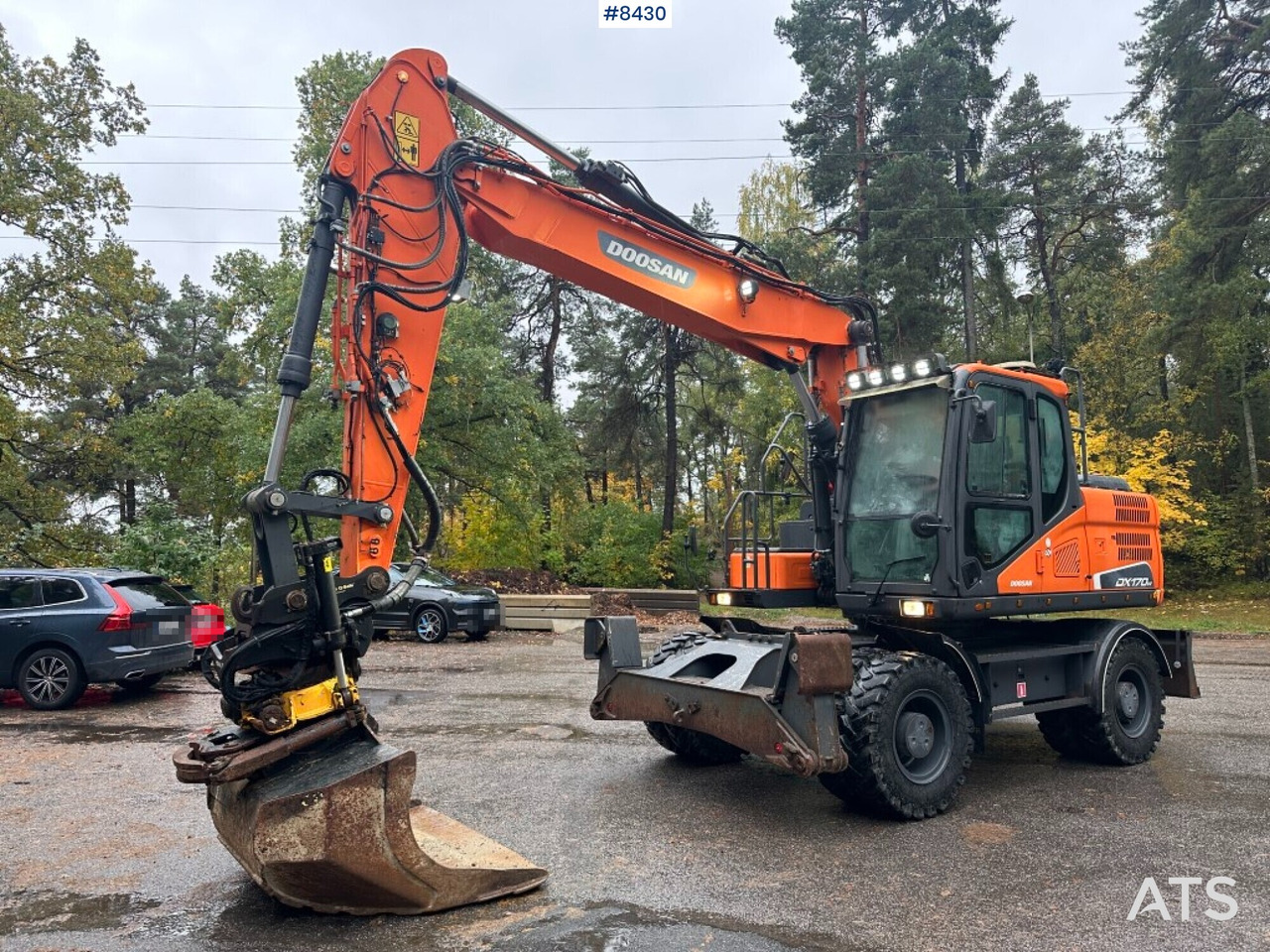 Wheeled Excavator Doosan DX170W (See video) - Bager na kotačima: slika Wheeled Excavator Doosan DX170W (See video) - Bager na kotačima Wheeled Excavator Doosan DX170W (See video) - Bager na kotačima: slika Wheeled Excavator Doosan DX170W (See video) - Bager na kotačima