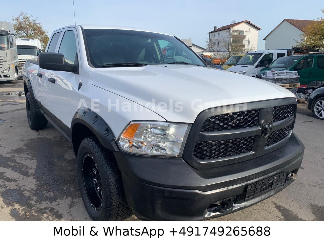Dodge RAM 1500 3.6L V-Shaped *Cam/AHK/Tempomat/ - SUV: slika Dodge RAM 1500 3.6L V-Shaped *Cam/AHK/Tempomat/ - SUV Dodge RAM 1500 3.6L V-Shaped *Cam/AHK/Tempomat/ - SUV: slika Dodge RAM 1500 3.6L V-Shaped *Cam/AHK/Tempomat/ - SUV